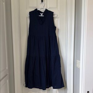 Navy Sleeveless Tiered Midi Dress. M